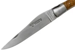 Laguiole En Aubrac 12cm De Madera De Teca Limado A Mano L0212LKH/FSB1 Navaja Laguiole 12 Laguiole En Aubrac 12cm De Madera De Teca Limado A Mano L0212LKH/FSB1 Navaja Laguiole -Navaja Tienda AUL0212LKH FSB1 03 laguiole en aubrac