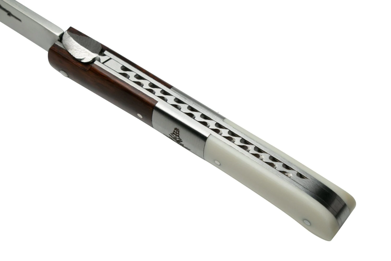 Laguiole En Aubrac Sauveterre A511MAOI Amourette, Bone, Navaja 9 Laguiole En Aubrac Sauveterre A511MAOI Amourette, Bone, Navaja - Image 7