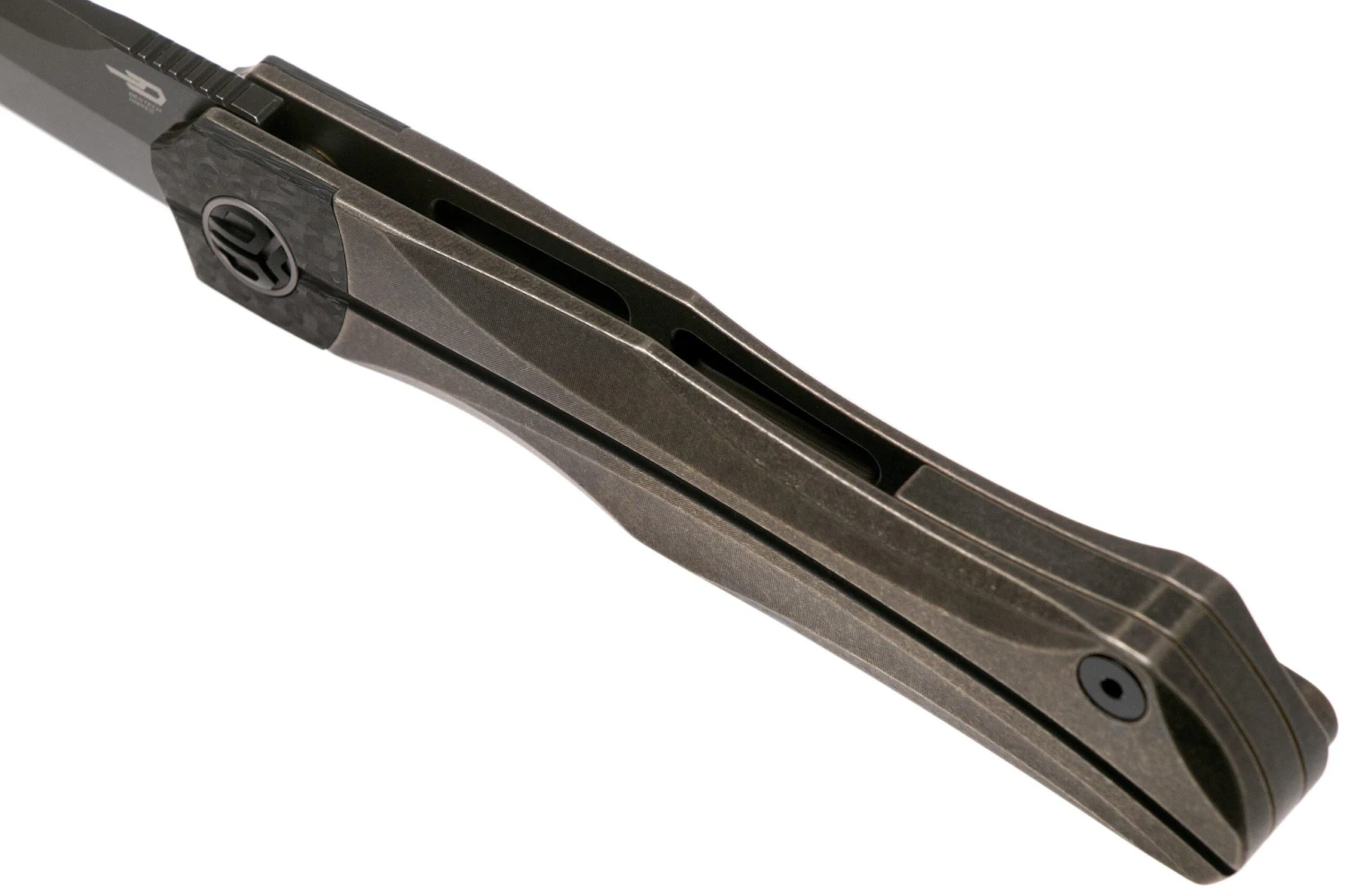 Bestech Thyra BT2106C Bronze Stonewashed Titanium, Carbon Fibre Bolster, Blackwashed Navaja, Diseño Kombou 8 Bestech Thyra BT2106C Bronze Stonewashed Titanium, Carbon Fibre Bolster, Blackwashed Navaja, Diseño Kombou - Image 6